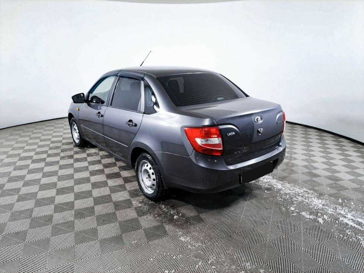 Лада (ВАЗ) Гранта б/у, 2017, Механическая. Фото: #6