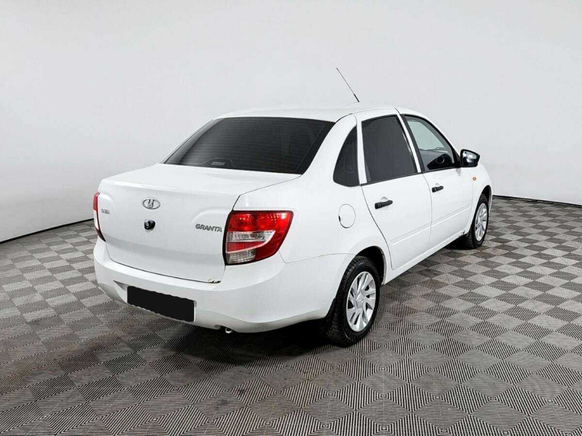 Лада (ВАЗ) Гранта б/у, 2016, Механическая. Фото: #4