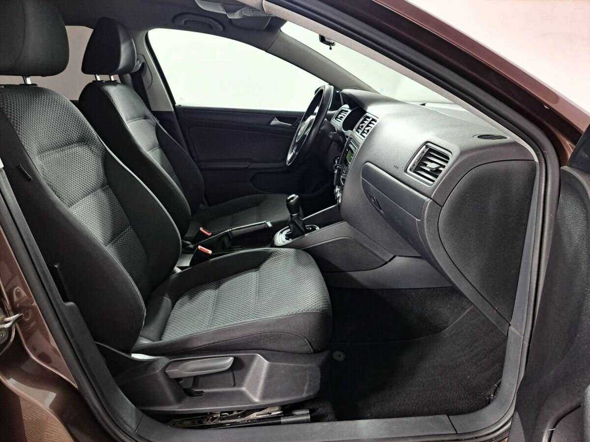 Фольксваген Джетта б/у, 2014, Механическая. Фото: #8