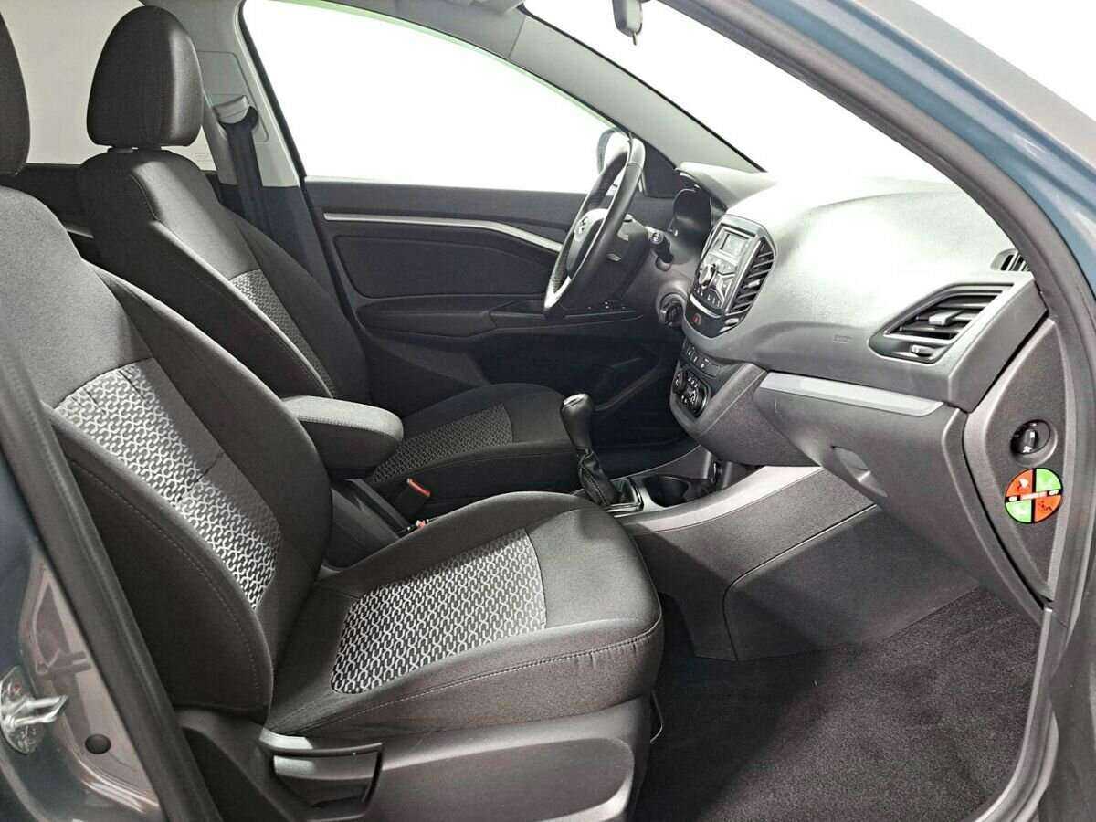 Лада (ВАЗ) Веста б/у, 2020, Механическая. Фото: #8