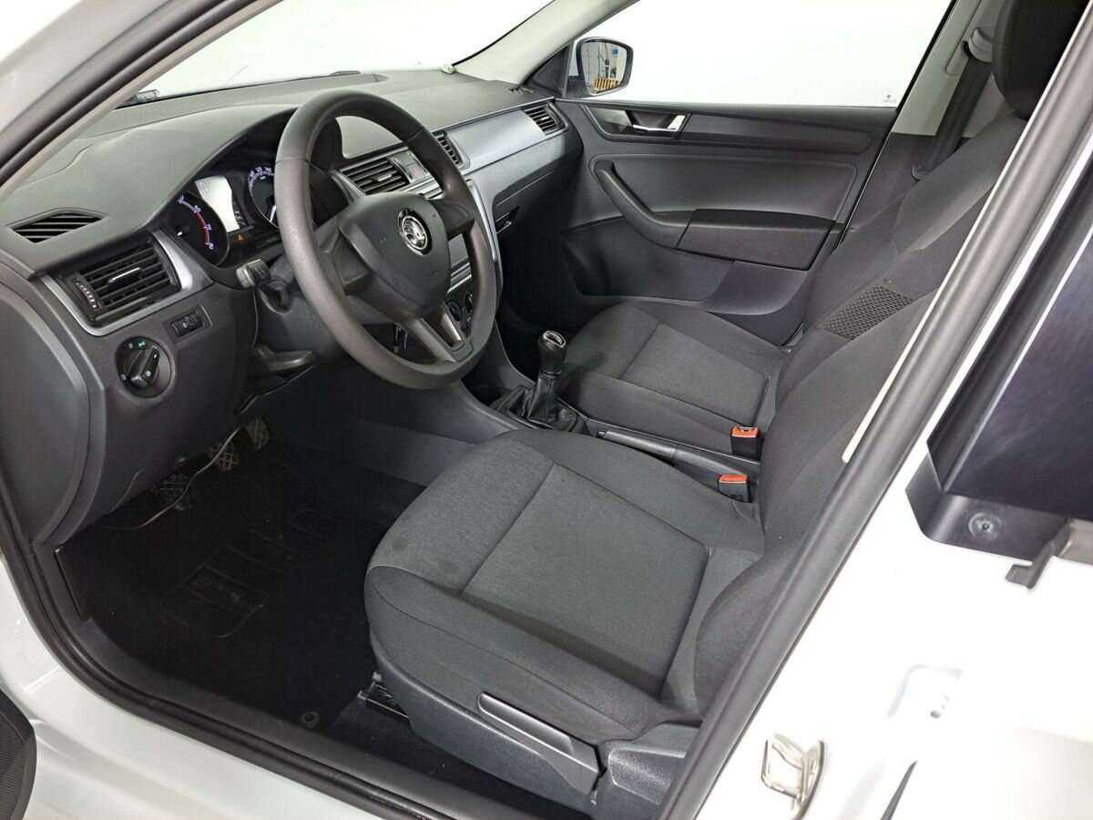 Шкода Рапид б/у, 2017, Механическая. Фото: #15