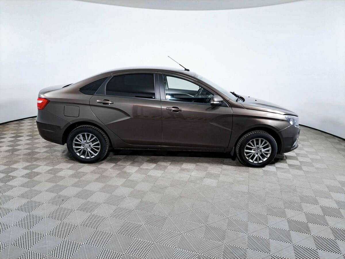 Лада (ВАЗ) Веста б/у, 2018, Механическая. Фото: #3