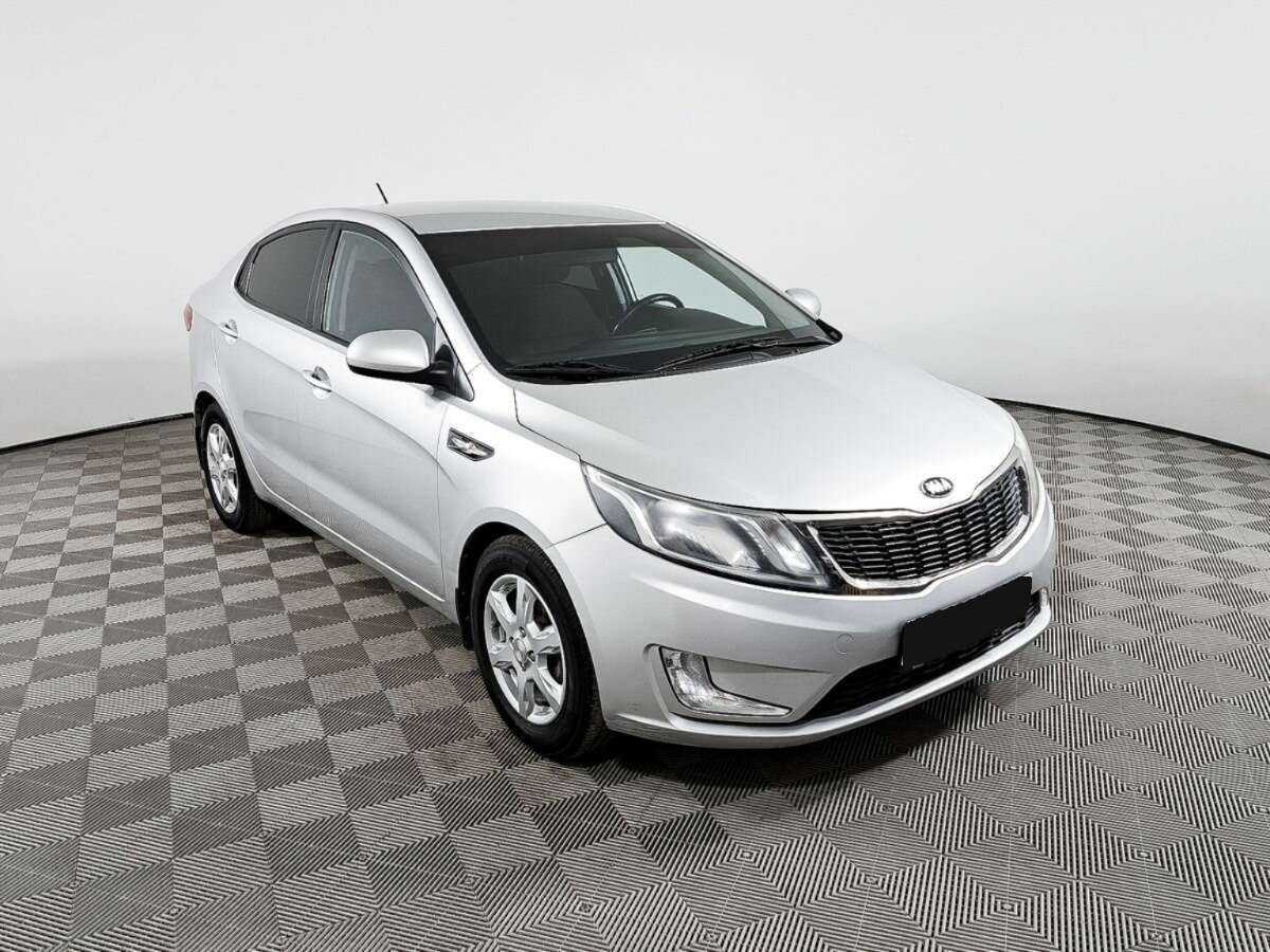 Киа Рио б/у, 2015, Механическая. Фото: #1