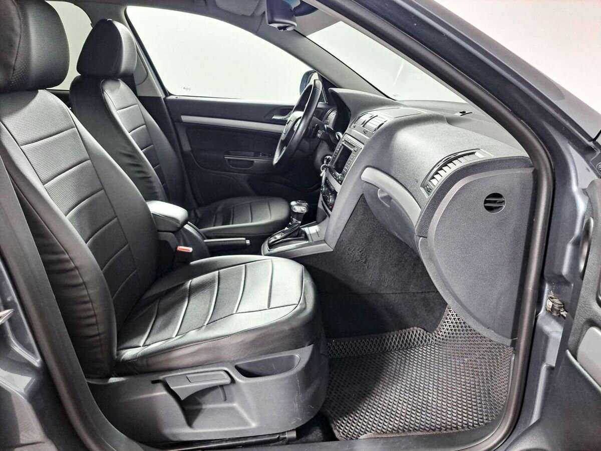 Шкода Октавия б/у, 2012, Автоматическая. Фото: #7