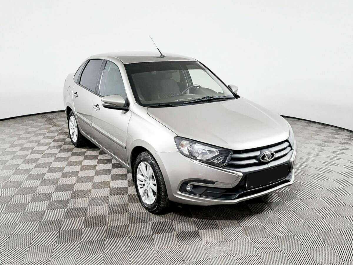 Лада (ВАЗ) Гранта б/у, 2019, Механическая. Фото: #2