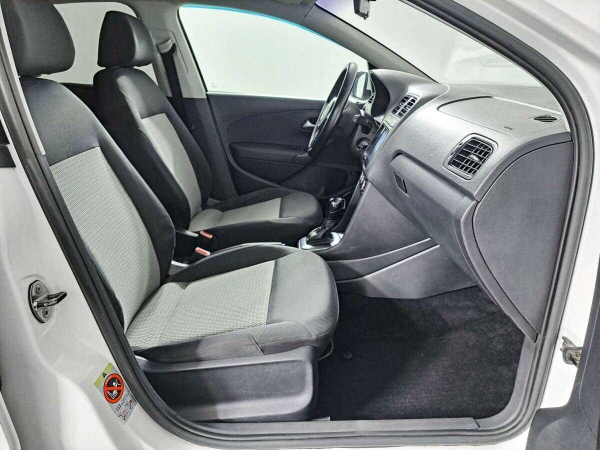 Фольксваген Поло б/у, 2012, Автоматическая. Фото: #7