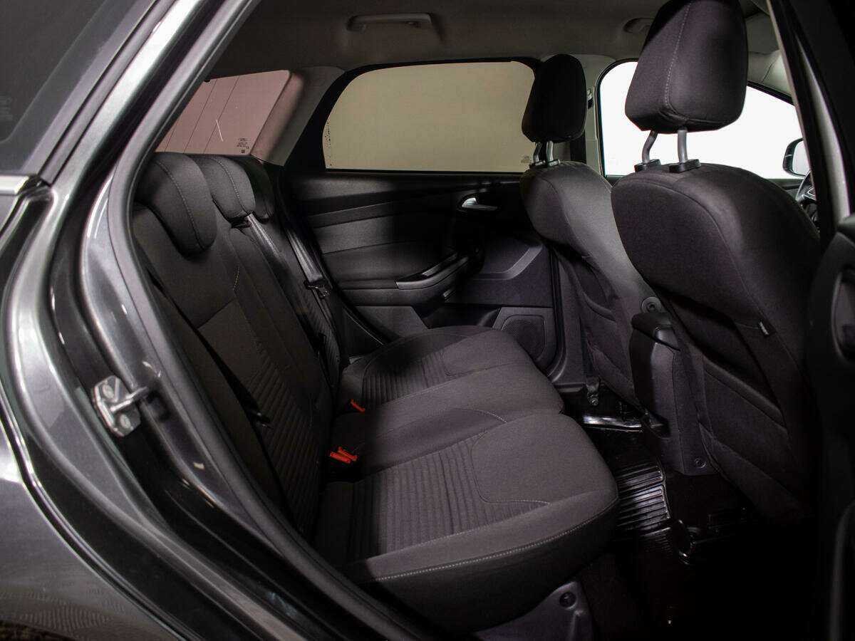 Форд Фокус б/у, 2017, Автоматическая. Фото: #7