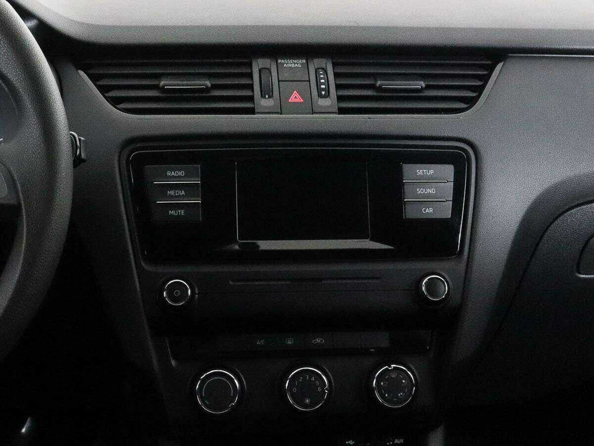 Шкода Октавия б/у, 2015, Механическая. Фото: #10