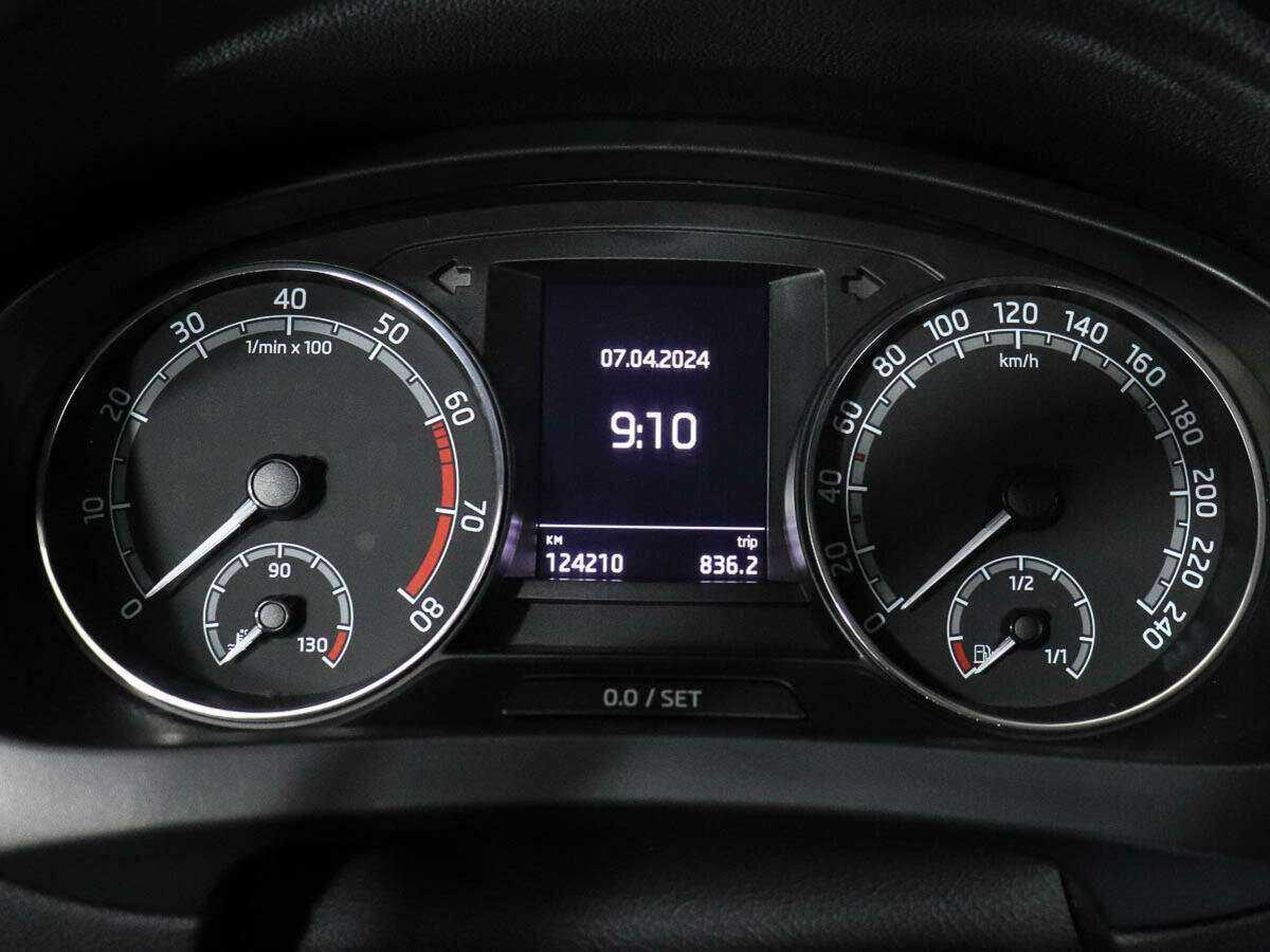 Шкода Рапид б/у, 2019, Роботизированная. Фото: #8