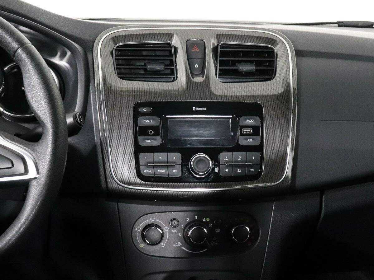 Рено Логан б/у, 2020, Вариатор. Фото: #10