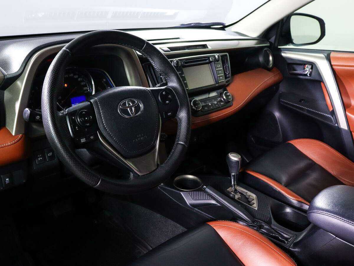 Тойота Рав4 б/у, 2013, Автоматическая. Фото: #11