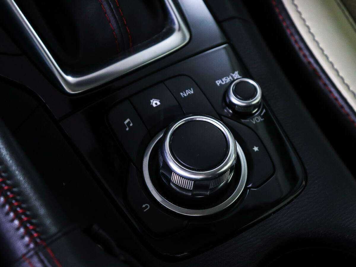 Мазда 3 б/у, 2014, Автоматическая. Фото: #17