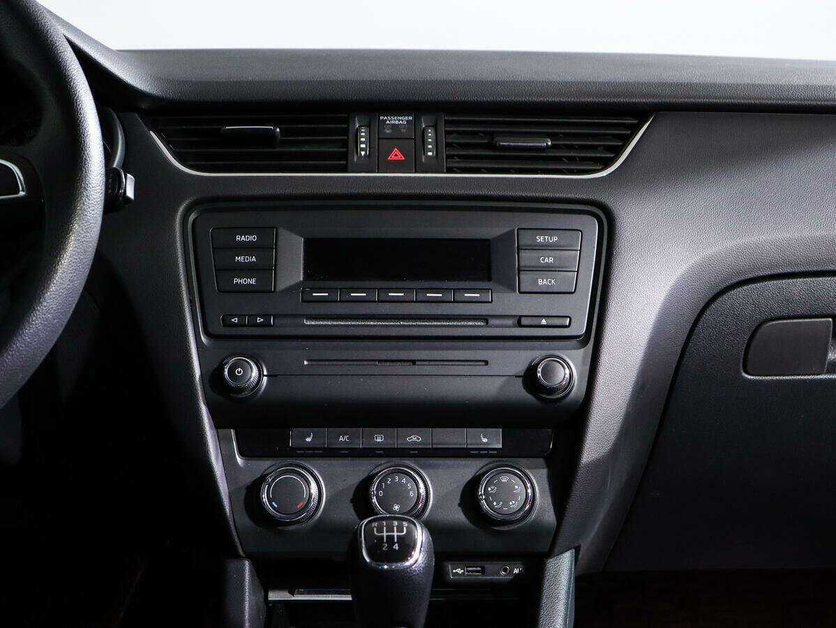 Шкода Октавия б/у, 2013, Механическая. Фото: #9