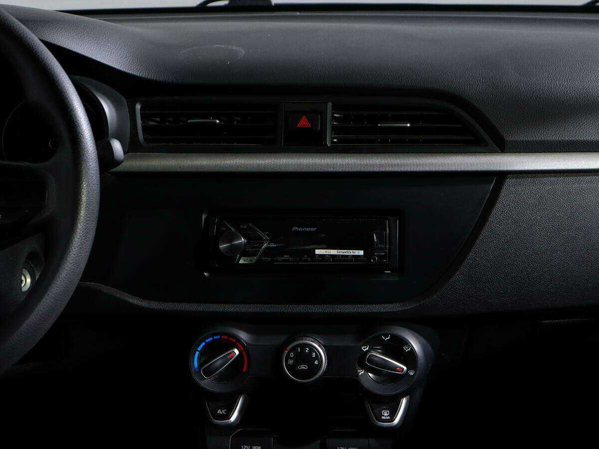 Киа Рио б/у, 2017, Механическая. Фото: #10