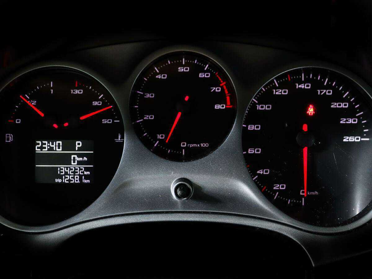 Сеат Леон б/у, 2012, Роботизированная. Фото: #8