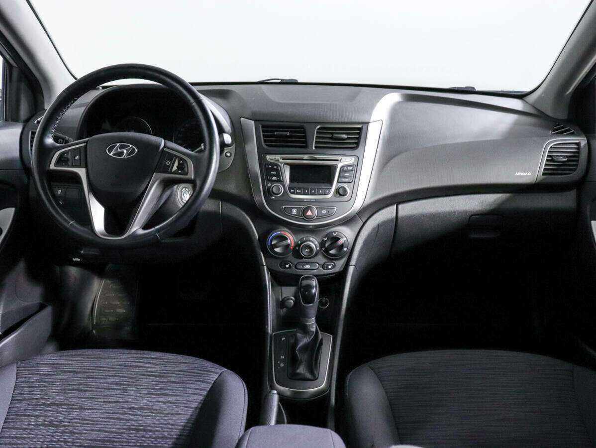 Хендай Солярис б/у, 2016, Автоматическая. Фото: #9