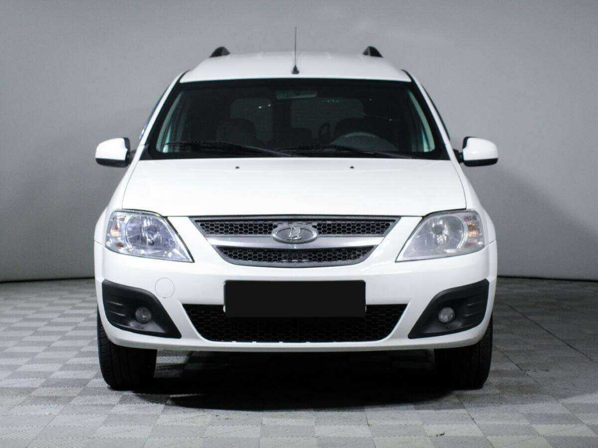 Лада (ВАЗ) Ларгус б/у, 2017, Механическая. Фото: #1