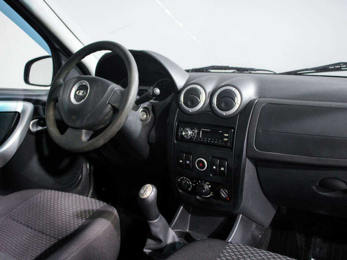 Лада (ВАЗ) Ларгус б/у, 2017, Механическая. Фото: #8