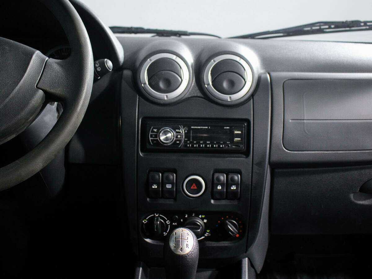 Лада (ВАЗ) Ларгус б/у, 2017, Механическая. Фото: #12