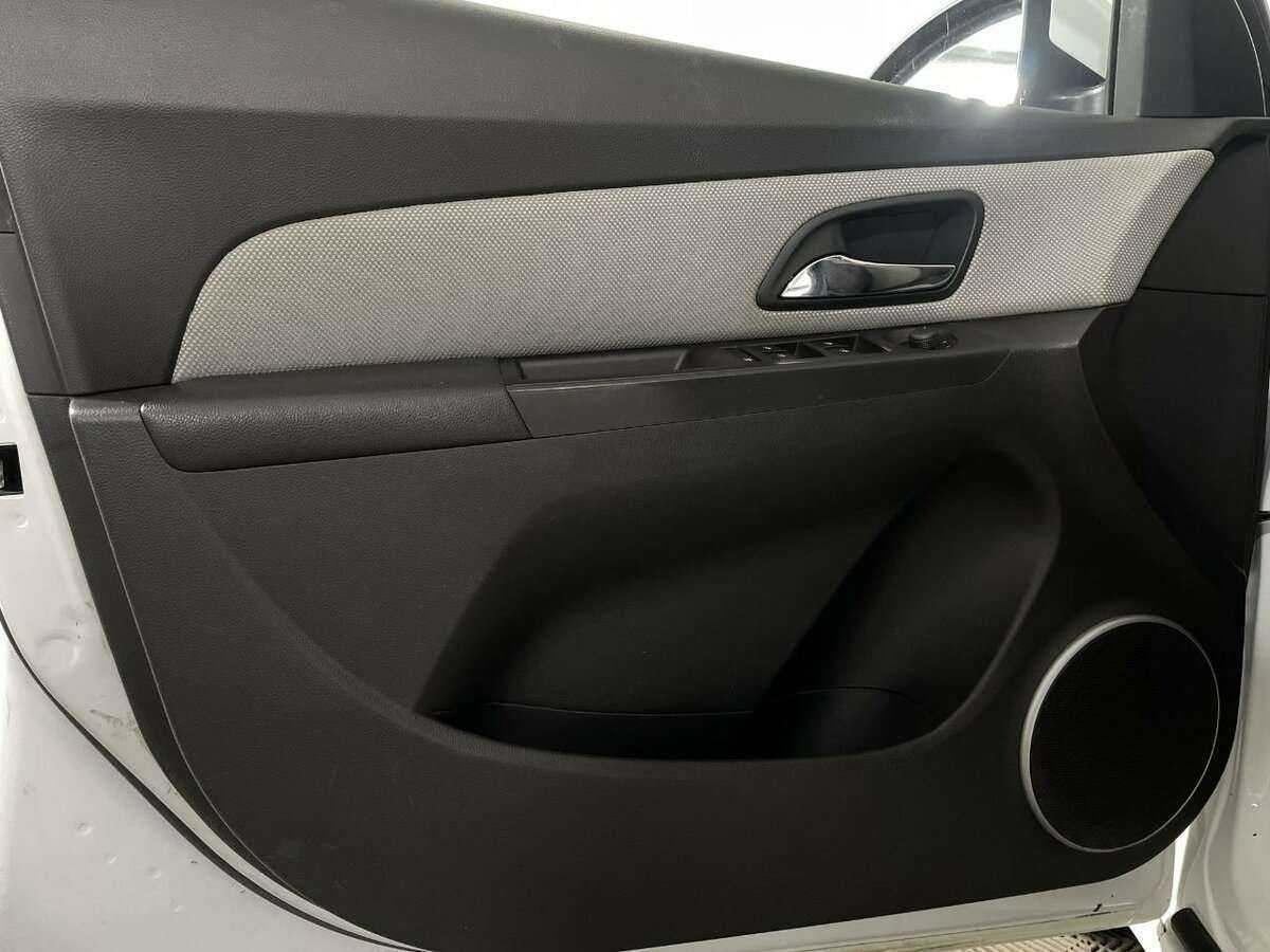 Шевроле Круз б/у, 2012, Автоматическая. Фото: #6