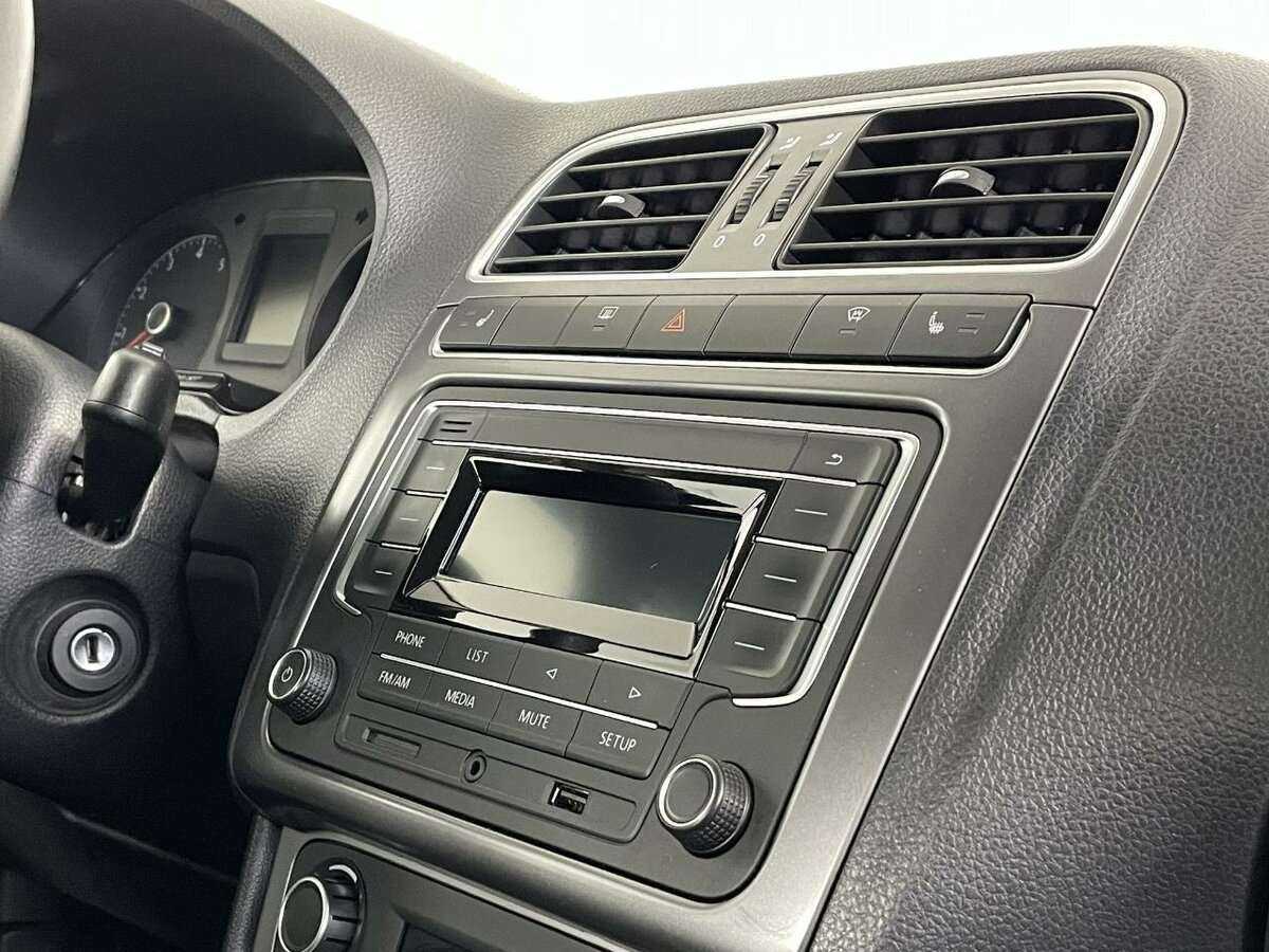 Фольксваген Поло б/у, 2019, Автоматическая. Фото: #10