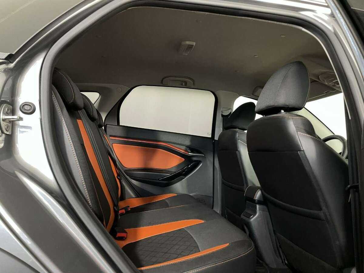 Лада (ВАЗ) Веста б/у, 2019, Роботизированная. Фото: #15