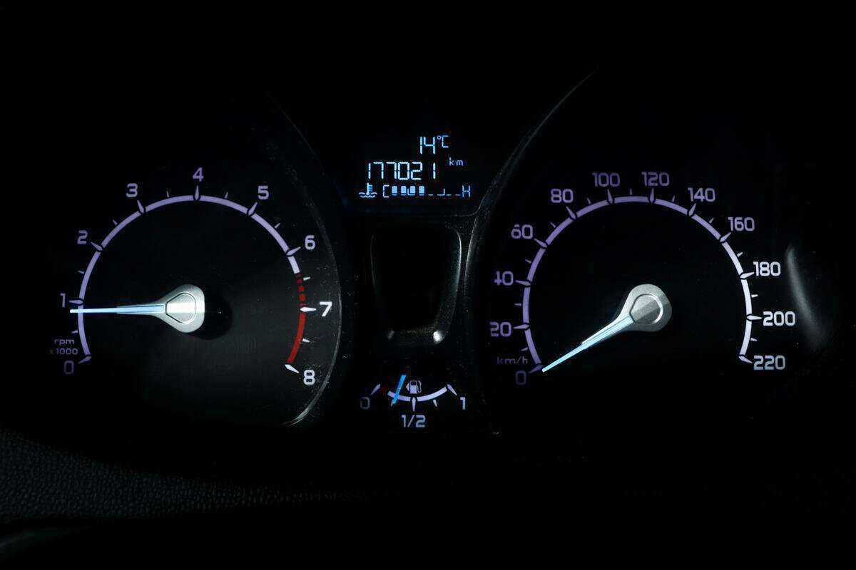 Форд ЭкоСпорт б/у, 2015, Механическая. Фото: #7