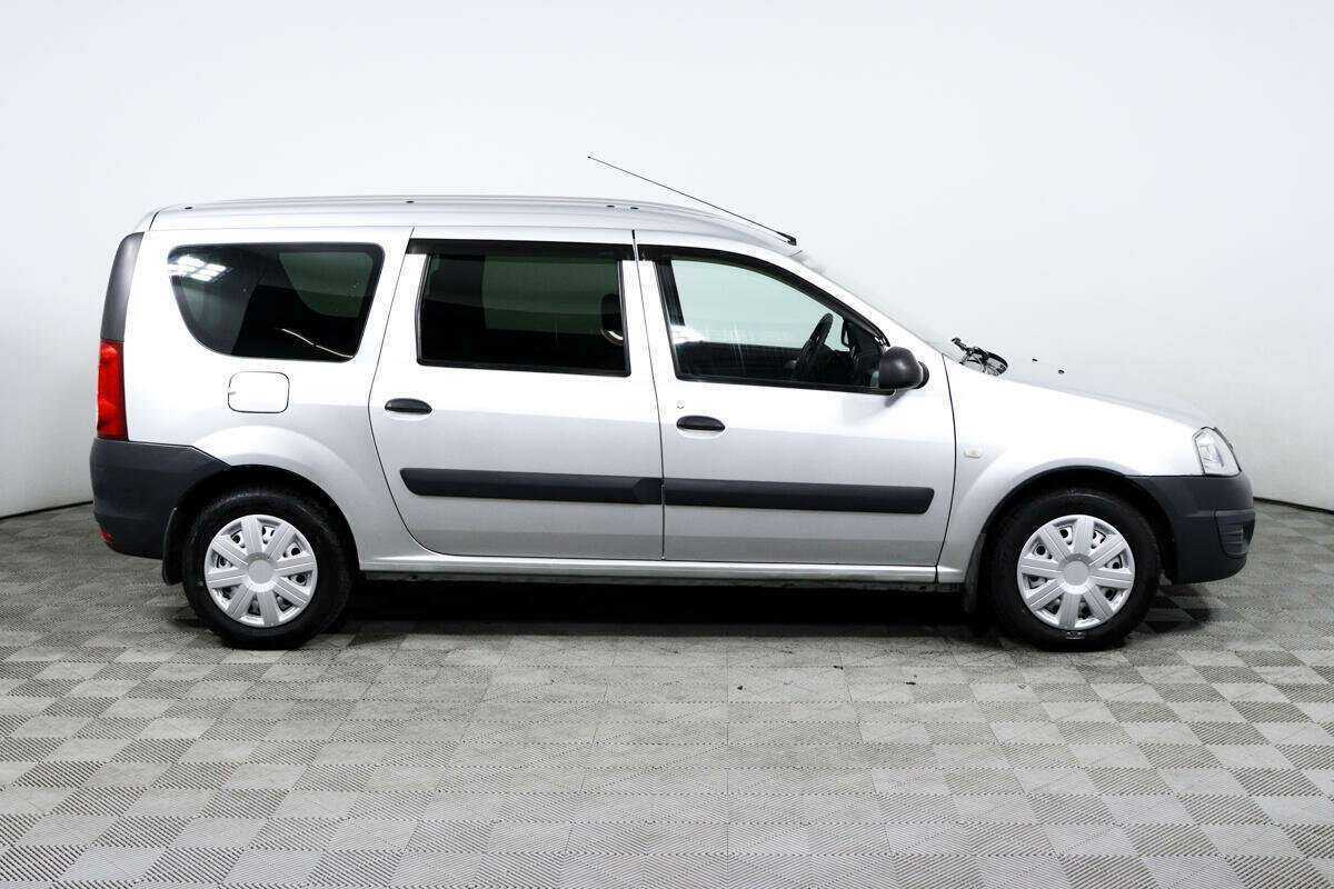 Лада (ВАЗ) Ларгус б/у, 2014, Механическая. Фото: #3