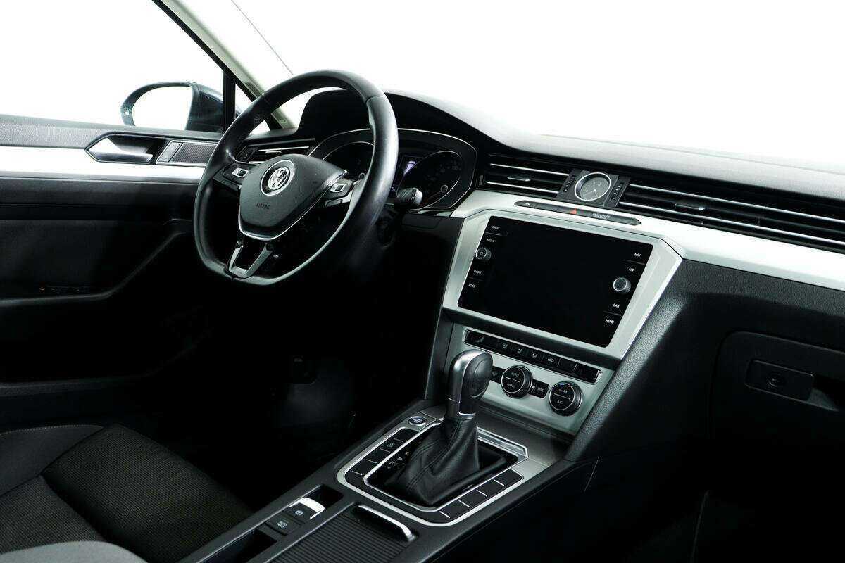 Фольксваген Пассат б/у, 2019, Роботизированная. Фото: #8