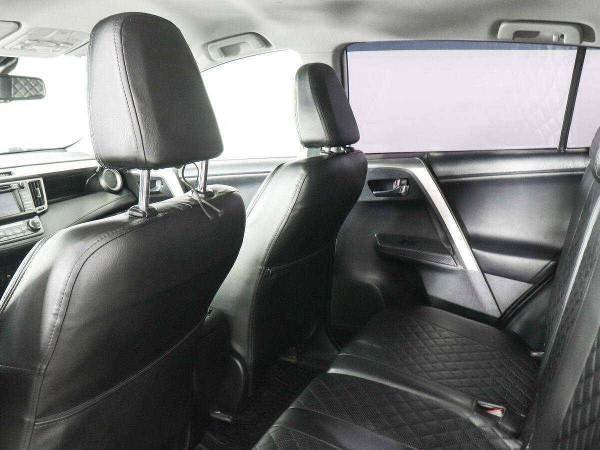 Тойота Рав4 б/у, 2014, Механическая. Фото: #11