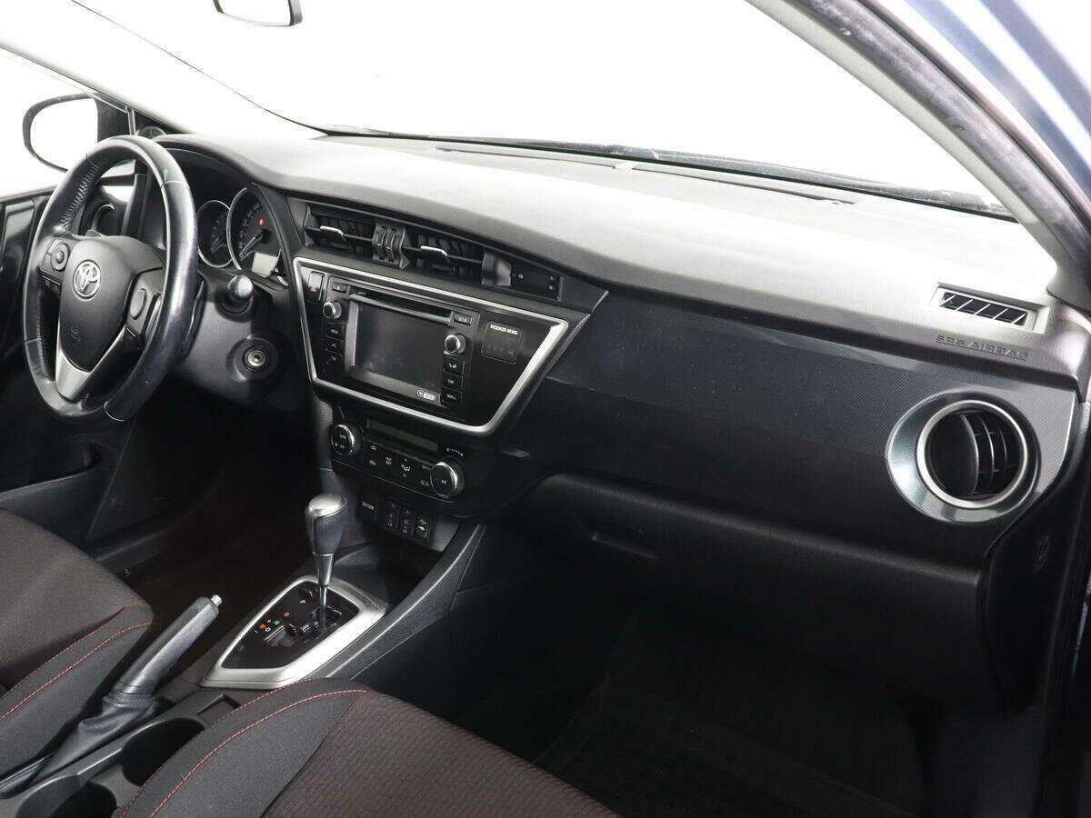 Тойота Аурис б/у, 2013, Вариатор. Фото: #9