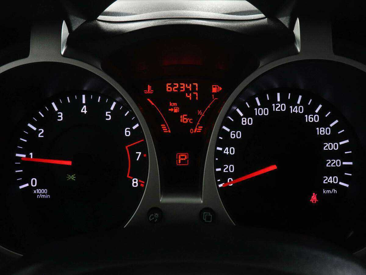 Ниссан Жук б/у, 2012, Вариатор. Фото: #9