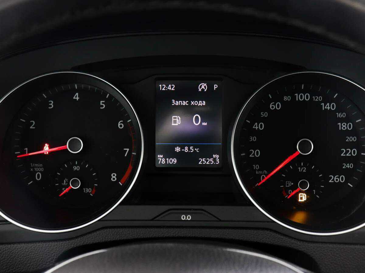 Фольксваген Пассат б/у, 2016, Роботизированная. Фото: #11