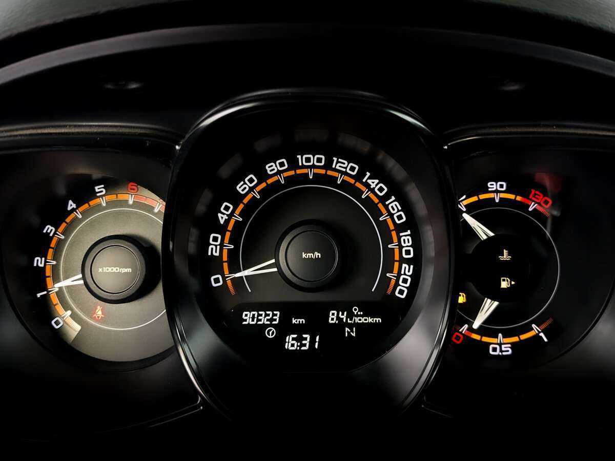 Лада (ВАЗ) Веста б/у, 2017, Роботизированная. Фото: #10