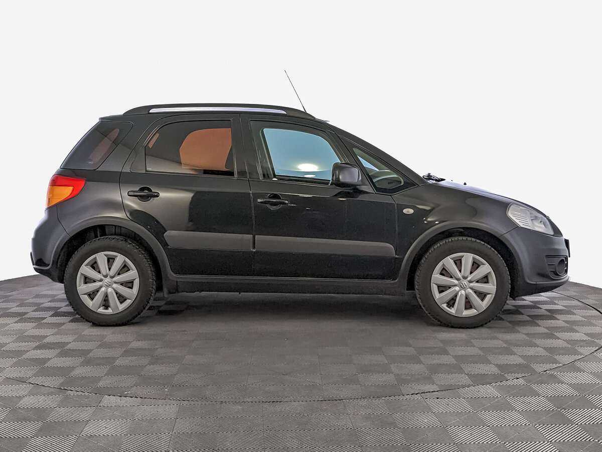 Сузуки С-Икс4 б/у, 2014, Механическая. Фото: #3