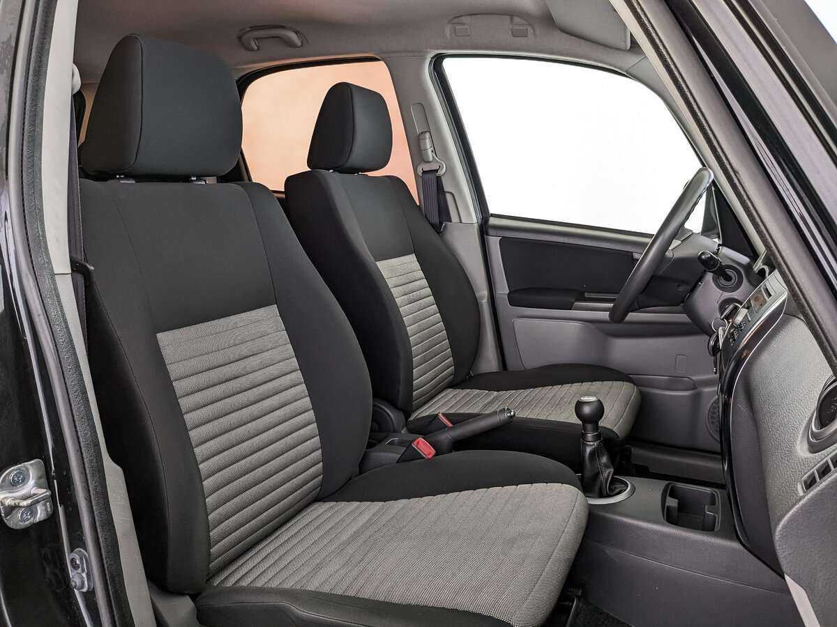 Сузуки С-Икс4 б/у, 2014, Механическая. Фото: #19