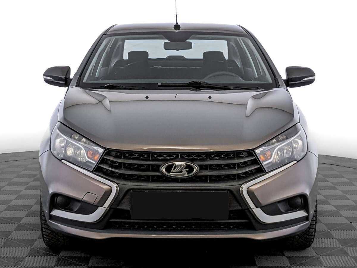 Лада (ВАЗ) Веста б/у, 2018, Роботизированная. Фото: #1