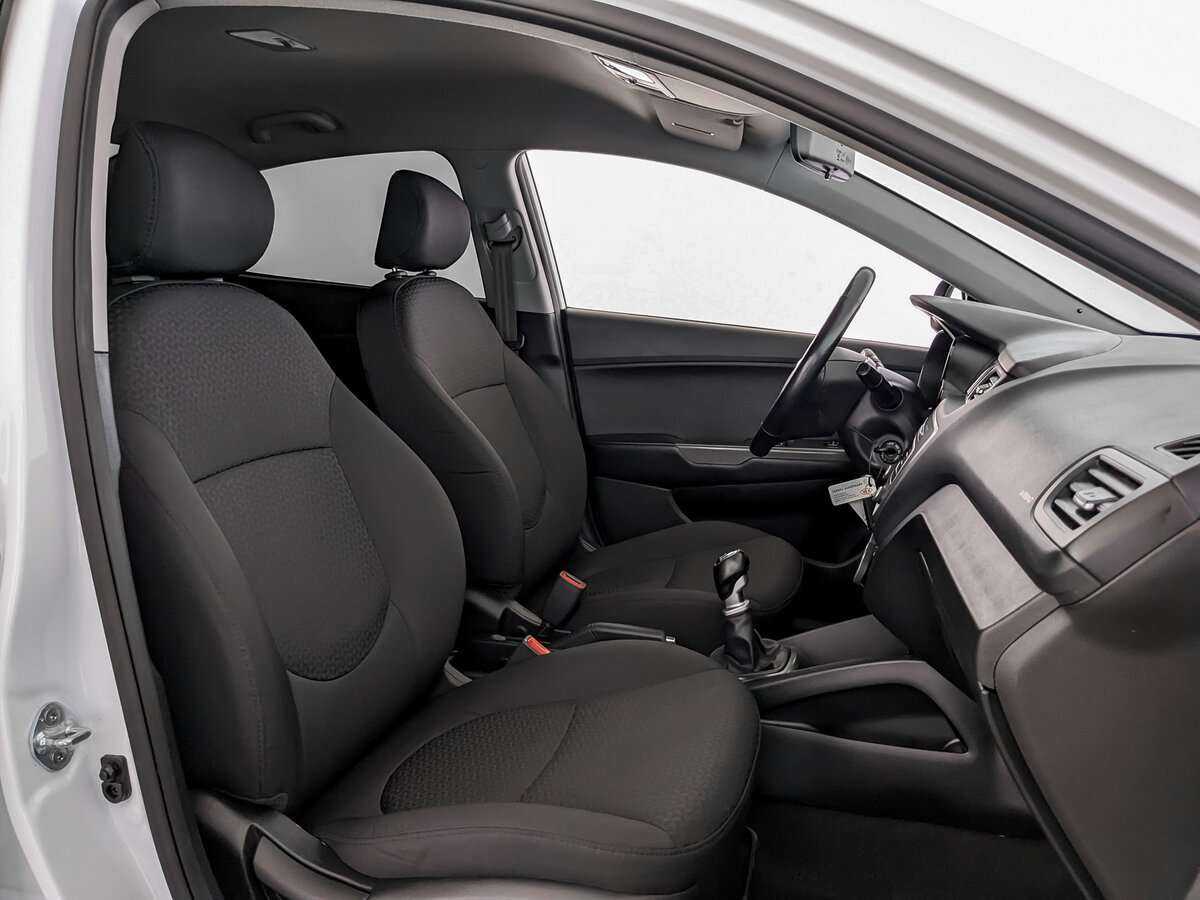 Киа Рио б/у, 2016, Механическая. Фото: #17