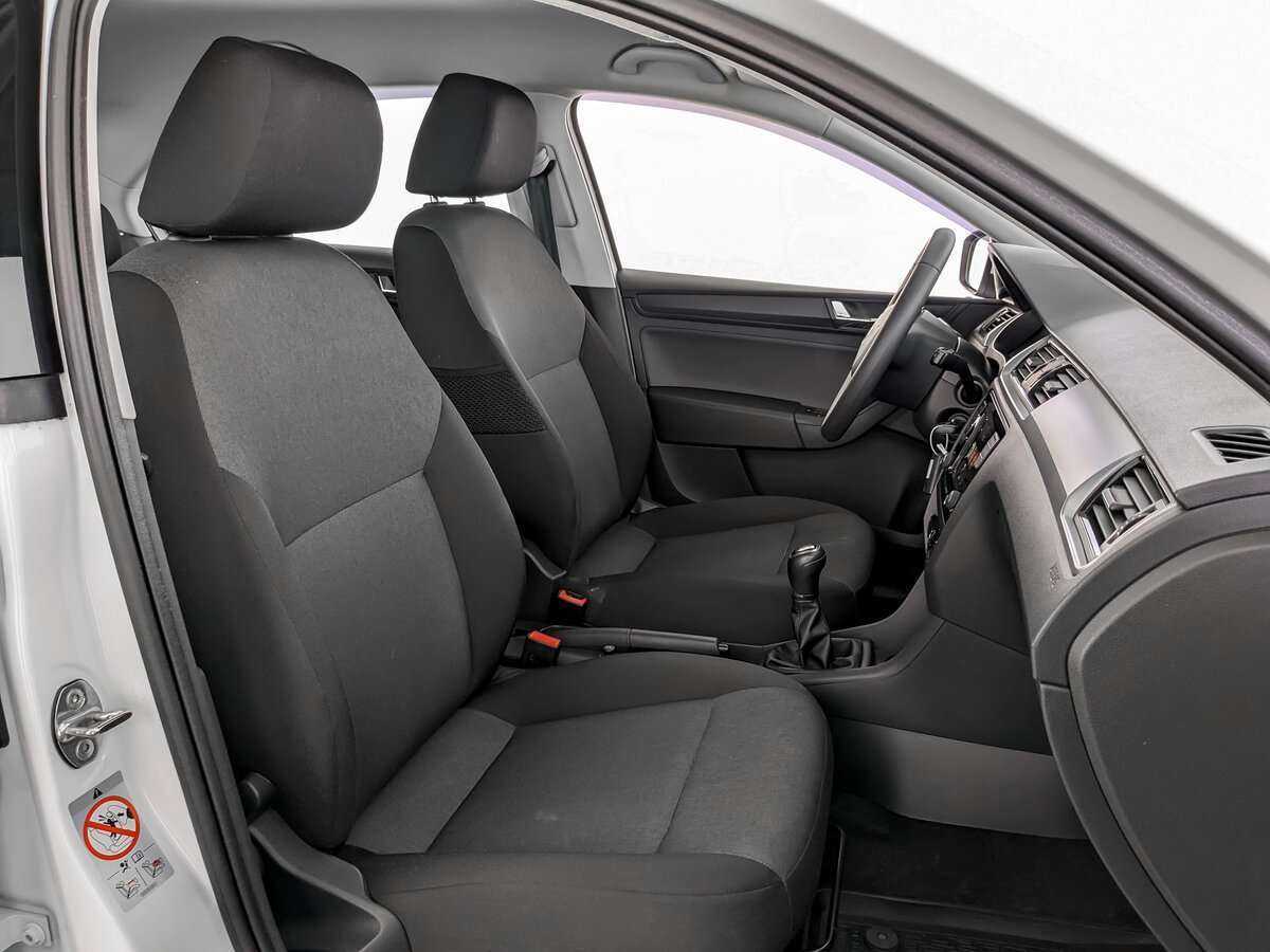 Шкода Рапид б/у, 2017, Механическая. Фото: #18