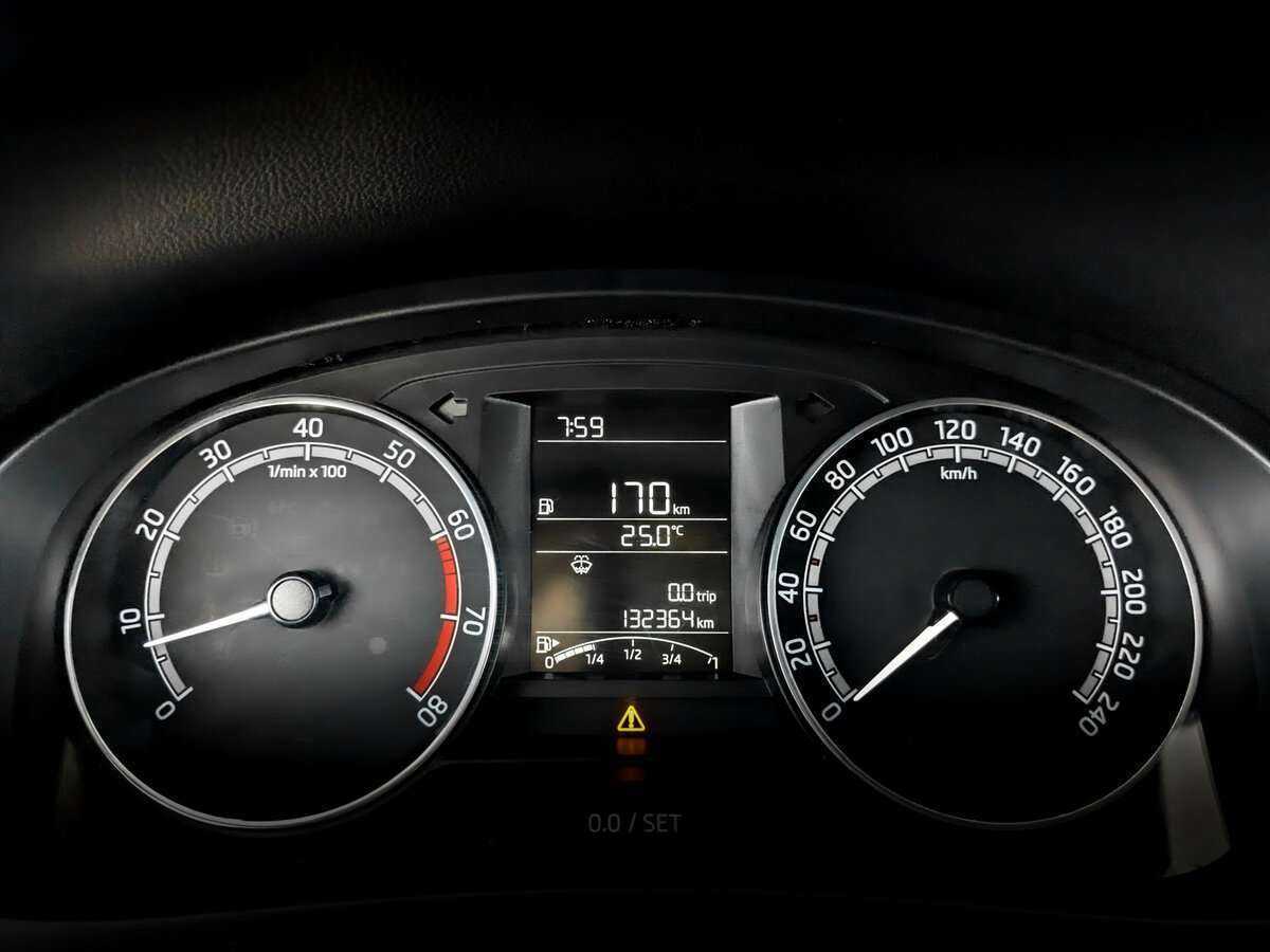 Шкода Рапид б/у, 2017, Механическая. Фото: #10