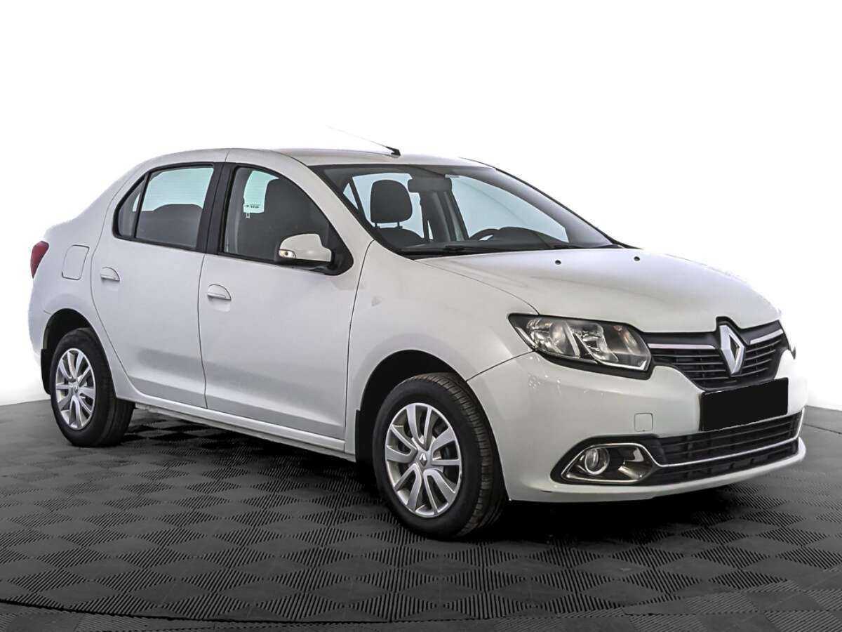 Рено Логан б/у, 2017, Автоматическая. Фото: #2