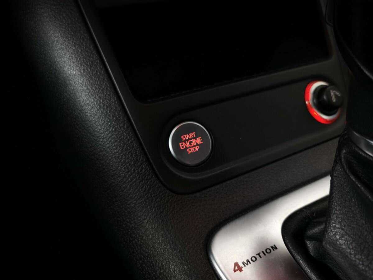 Фольксваген Тигуан б/у, 2013, Автоматическая. Фото: #18