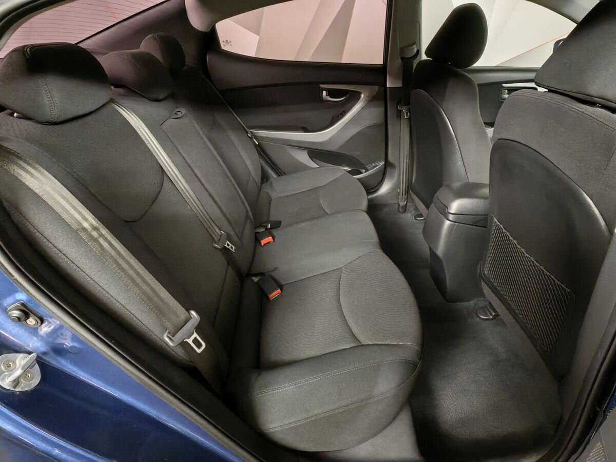 Хендай Елантра б/у, 2015, Автоматическая. Фото: #11