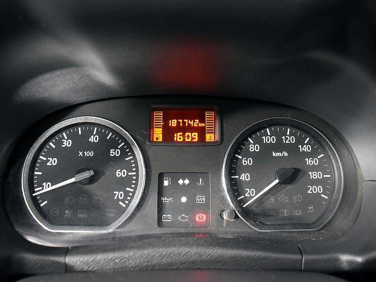 Ниссан Террано б/у, 2014, Механическая. Фото: #8