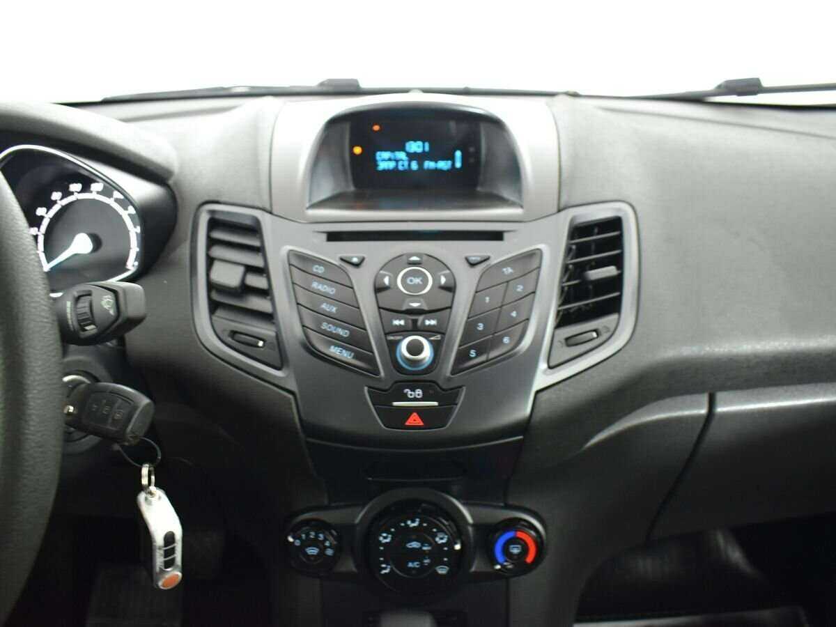 Форд Фиеста б/у, 2019, Роботизированная. Фото: #10