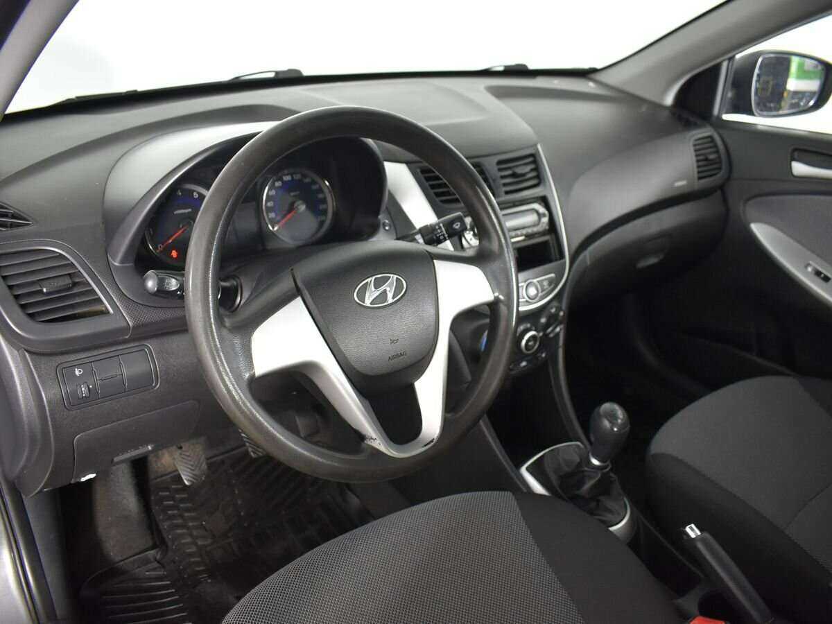 Хендай Солярис б/у, 2013, Механическая. Фото: #8
