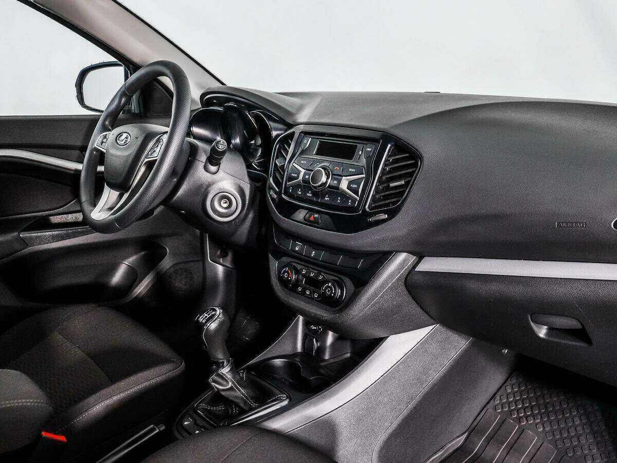 Лада (ВАЗ) Веста б/у, 2021, Механическая. Фото: #10