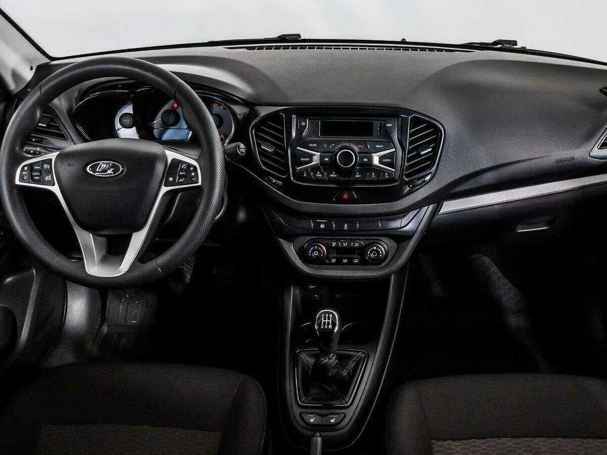 Лада (ВАЗ) Веста б/у, 2021, Механическая. Фото: #11