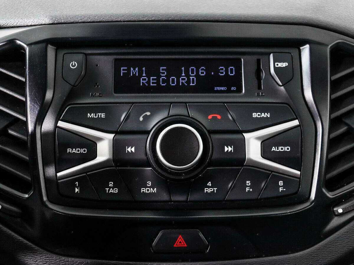 Лада (ВАЗ) Веста б/у, 2021, Механическая. Фото: #12