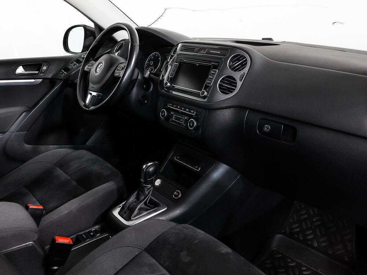 Фольксваген Тигуан б/у, 2015, Автоматическая. Фото: #11